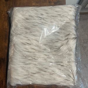 Blush with Black Tips Wedding Bridal Faux Fur Bridal Wrap